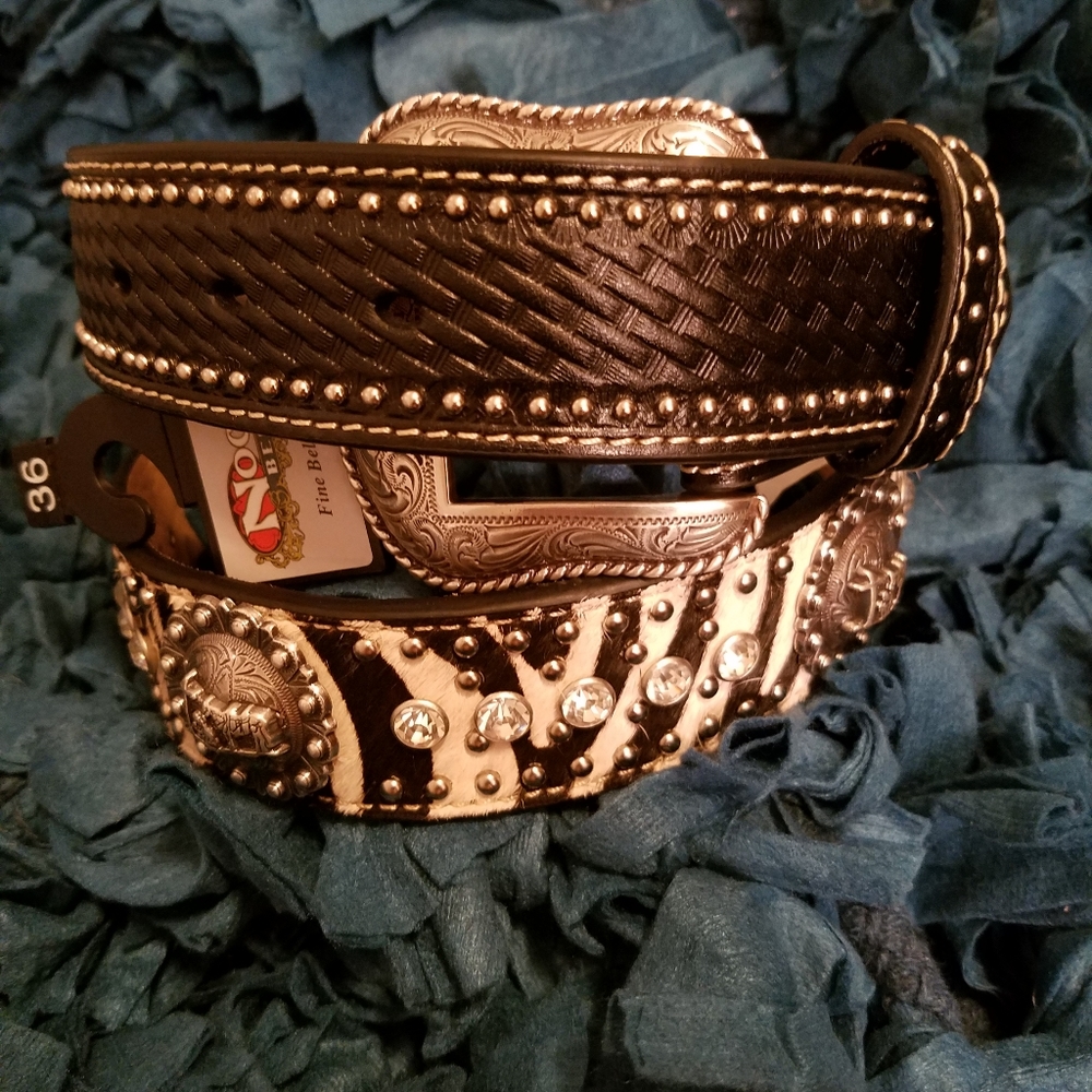 Brand new Nocona zebra print embellished womens belt